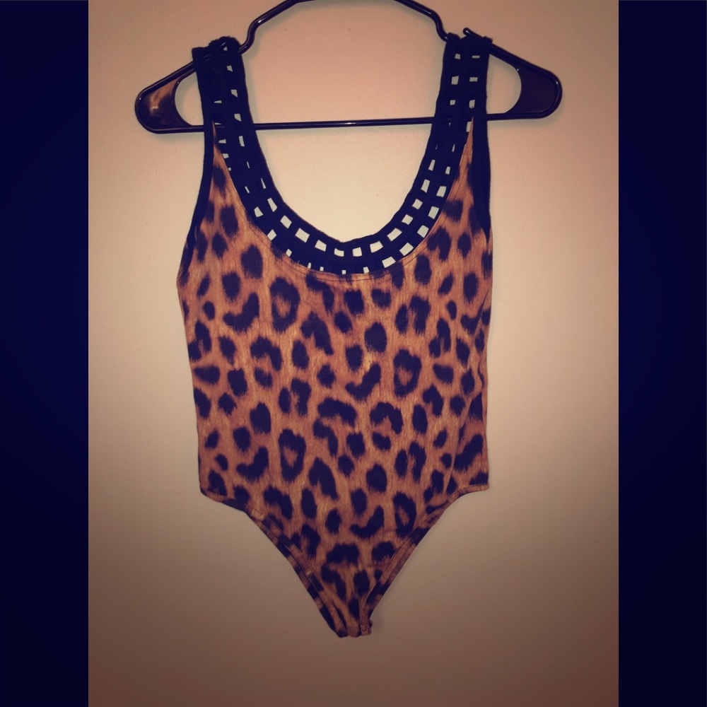 🐆Motel Rocks leopard bodysuit